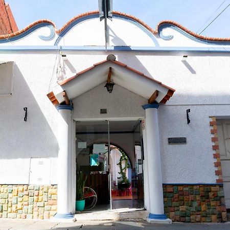 Hostal Zeballos 타리하 외부 사진